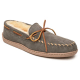 Minnetonka Sheepskin Hardsole Moc - Mens Slippers - Hatcountry