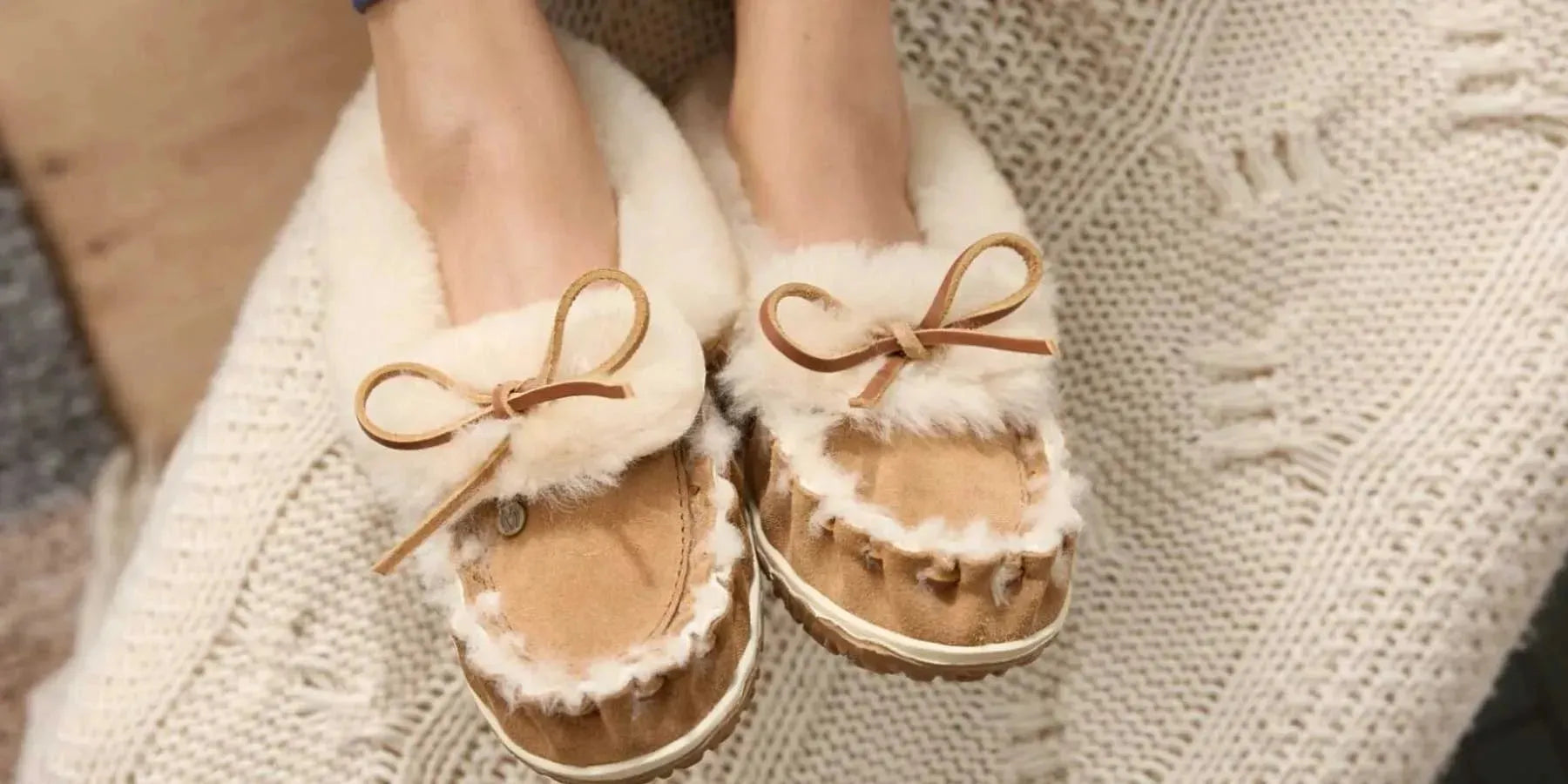 Women's Slippers - Hatcountry