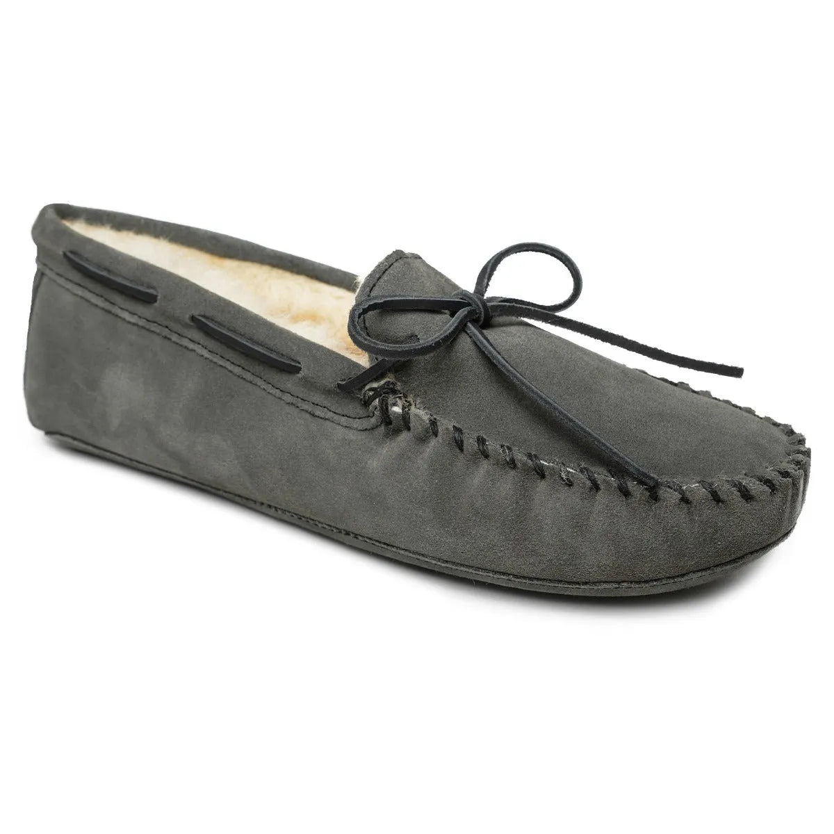 Minnetonka Sheepskin Softsole Moc - Mens Slippers - Hatcountry